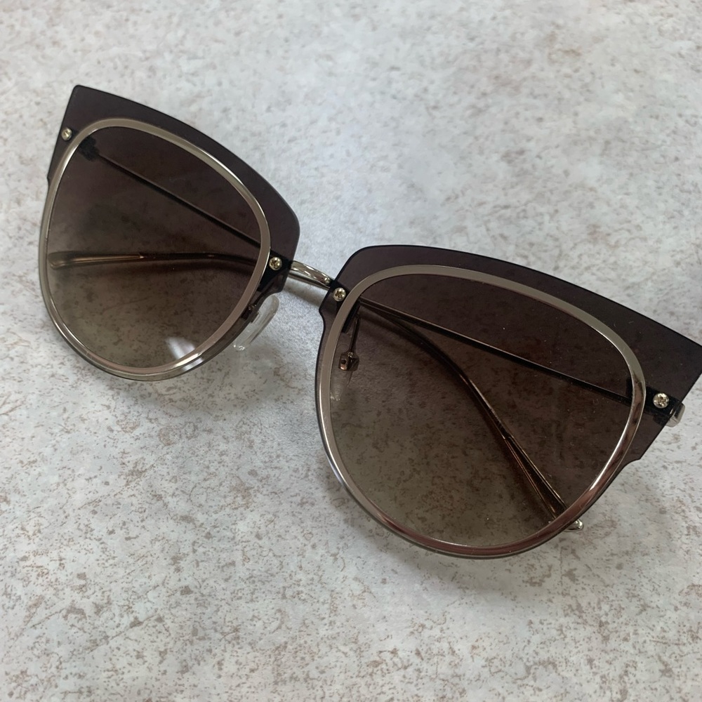Demi Lovato Sunglasses from DIFF Eyewear